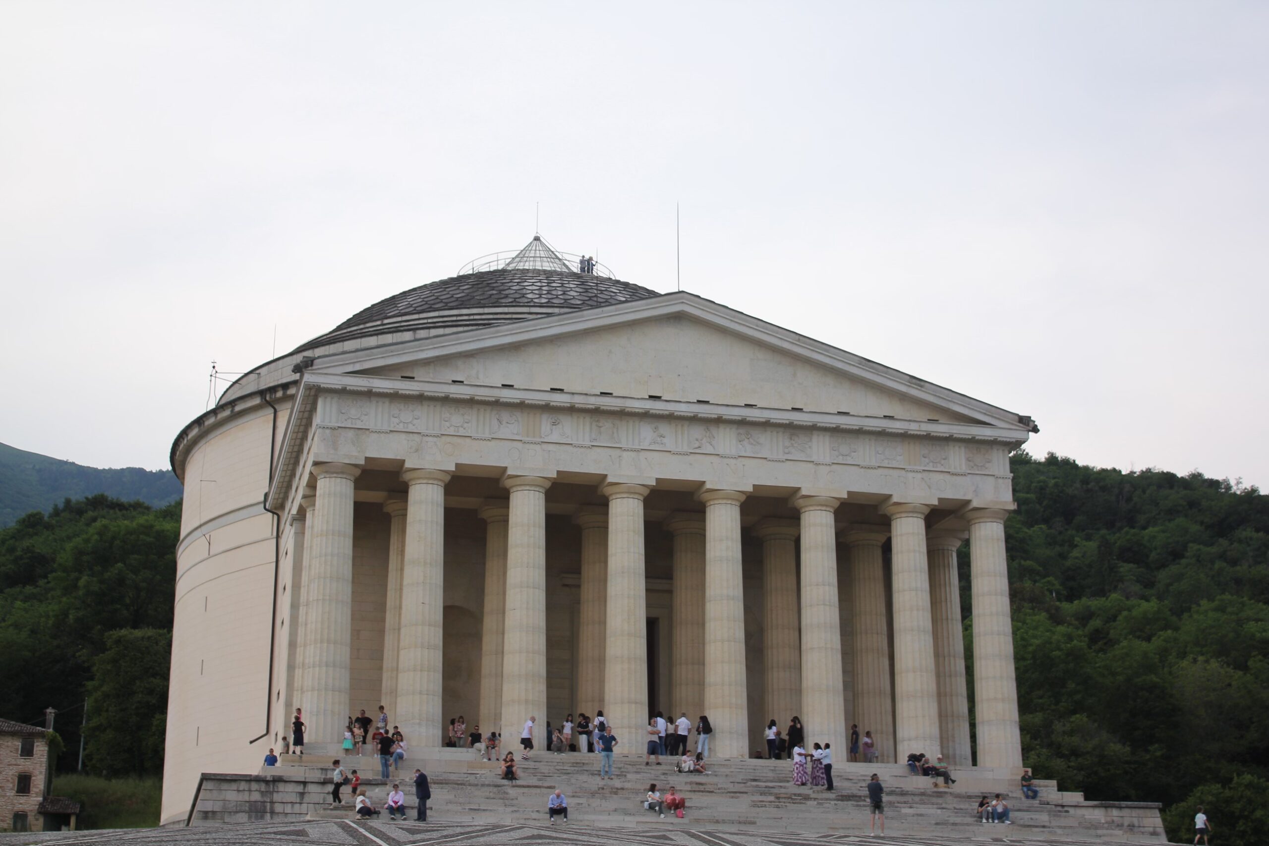 Il tempio canoviano